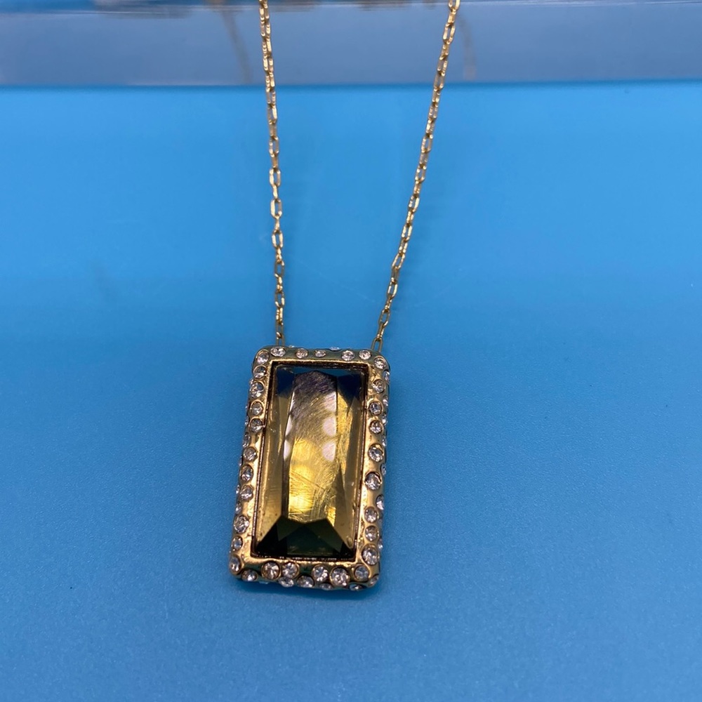 Fancy Cut Stone Statement Necklace